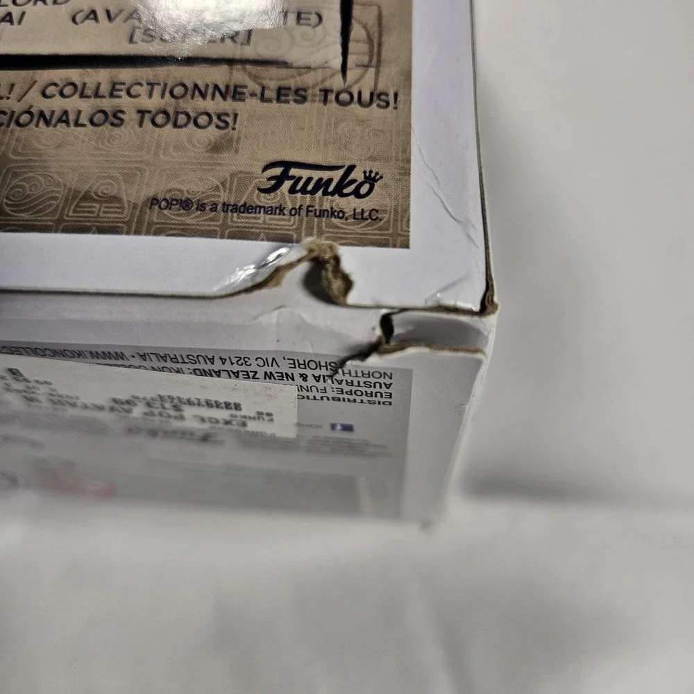 Funko Pop Mai 1003 Avatar Last Airbender 2nd‎ & Charles Exclusive Box Damage